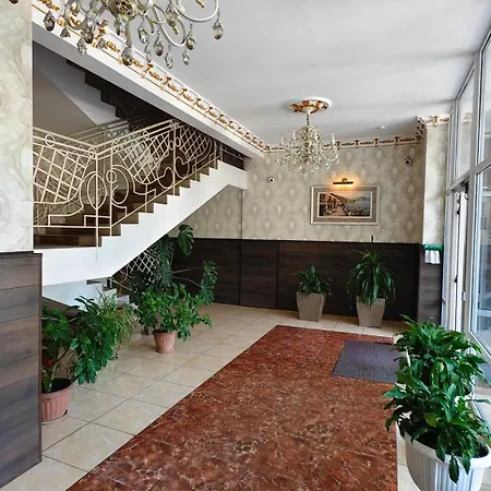 аркадийский дворец терраса прямой вид на море Apartmán Oděsa