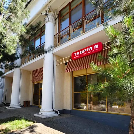 аркадийский дворец терраса прямой вид на море *