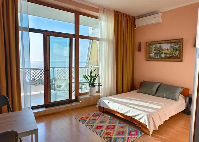 аркадийский дворец терраса прямой вид на море